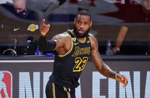 凯文·杜兰特|巴克利评杜兰特地位一针见血，都是联手夺冠，与詹姆斯有何区别？