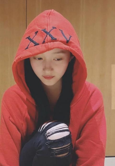 鹿晗■关晓彤鹿晗领证了?高调官宣、低调秀恩爱,终于有结果了!