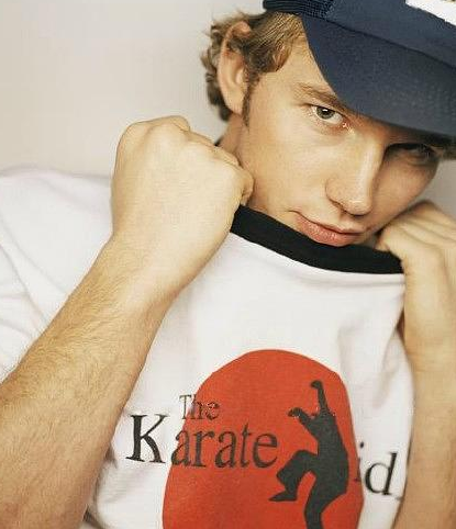 阿诺德·施瓦辛格|没钱没学历曾胖到300斤，却成为漫威星爵，如今娶了施瓦辛格女儿