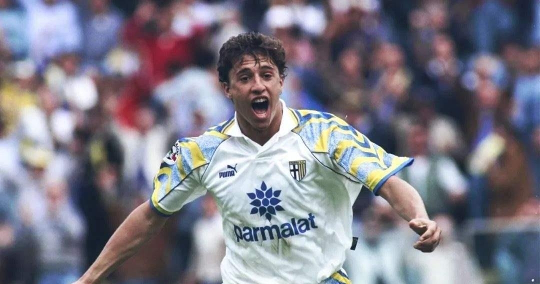 「欧冠」生于1975年的最佳阵容：弱旅强门、欧冠铁卫、九二天团、重锤佩剑