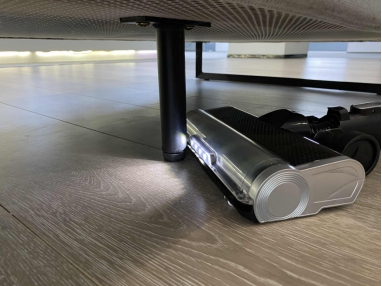 吸尘器|清洁从未如此轻松,美的弯折吸尘器P7让你告别“极限挑战”