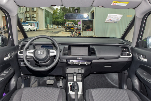 丰田威驰|三款省油耐用的“练手车”，最低6.18万开回家，有颜值，还省油