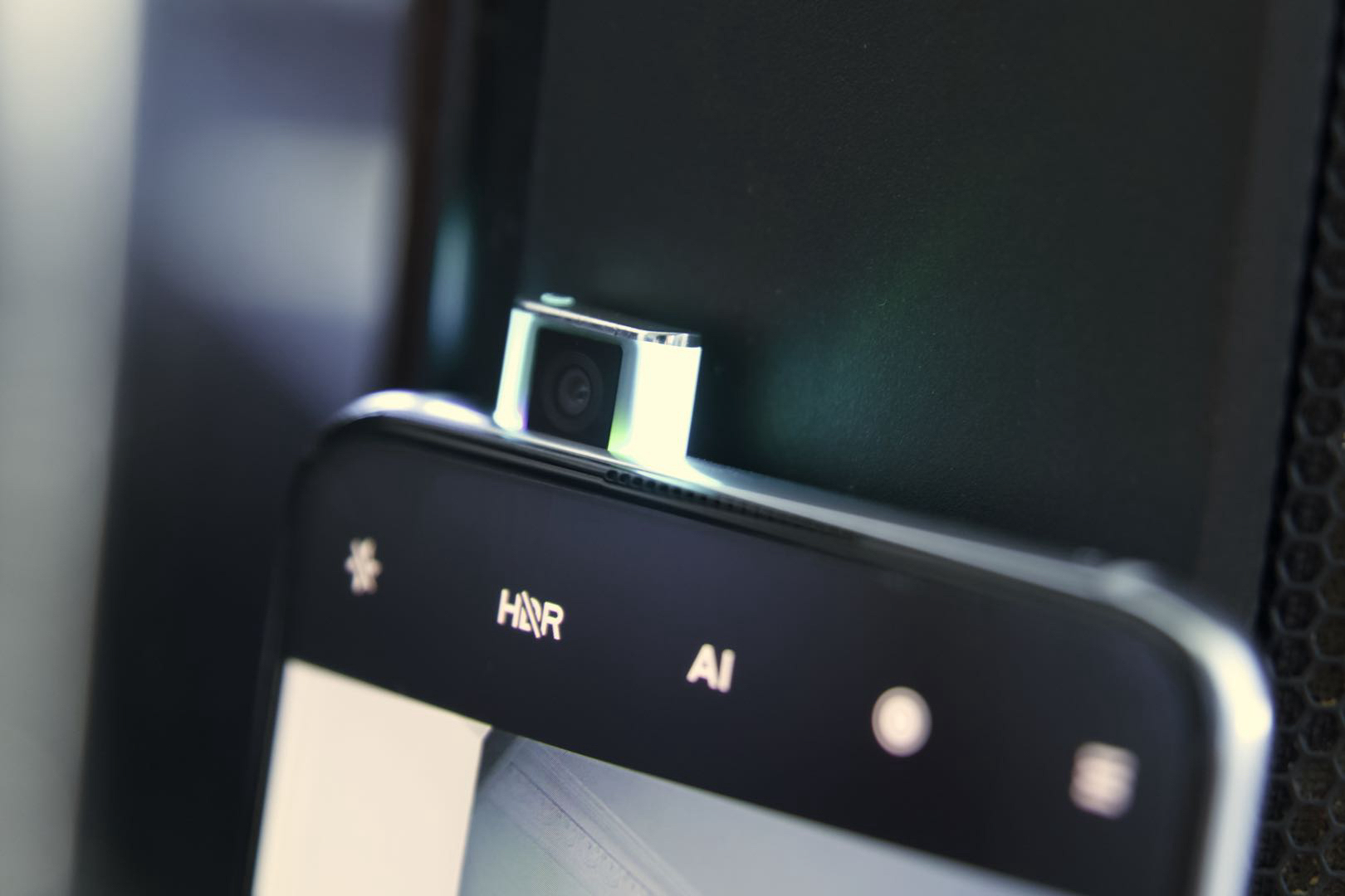 红米手机|两千元以内备用手机怎么选