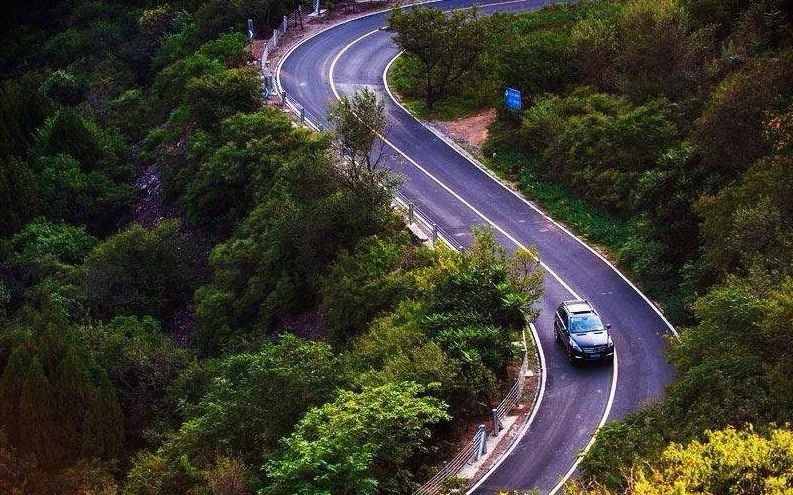 [自驾]五一小假期，自驾之旅，京郊16条醉美的公路，总有一款适合您！