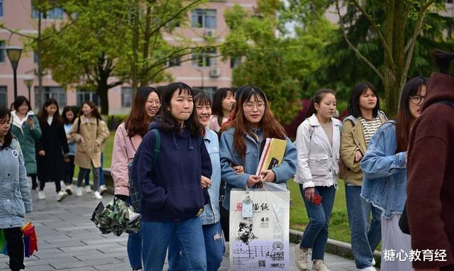 大学|高考480分被民办院校录取，开学一个月后，女儿含泪选择复读