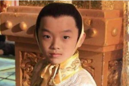 高纬|9岁封王,12岁干扰朝政,14岁扳倒权臣,同年被杀留下四个遗腹子