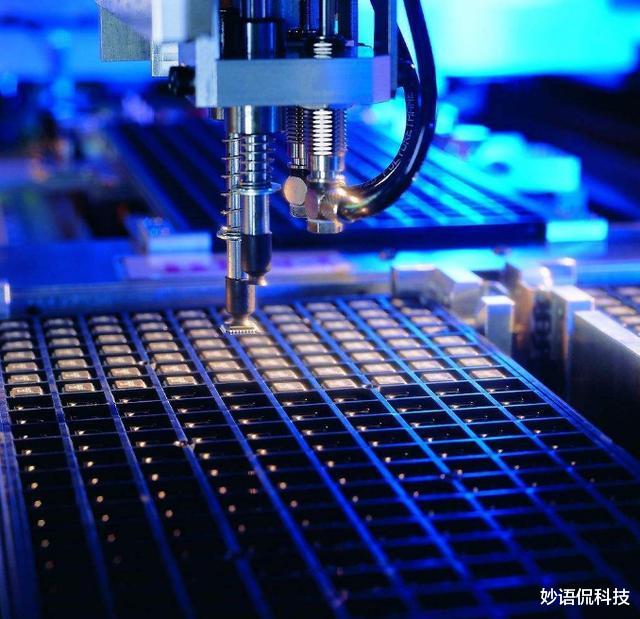 华为|特朗普再次“出手”！华为芯片外购受阻，任正非开始反击