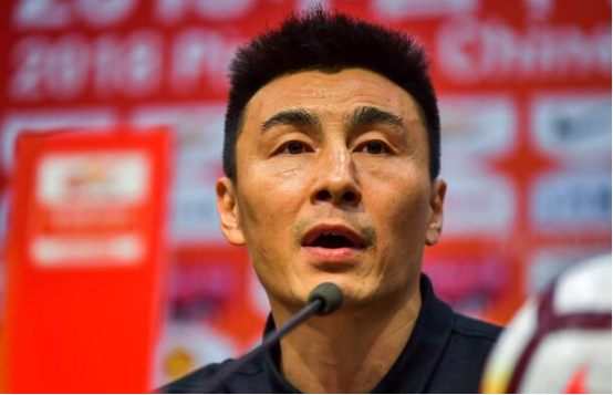 李玮锋■鲁能和国安都管不了的刺头，却被李玮锋降服，曾号称中超马拉多纳