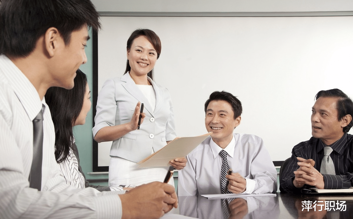 :开好车上班,领导问你多少钱买的,情商高低一听回答就明白