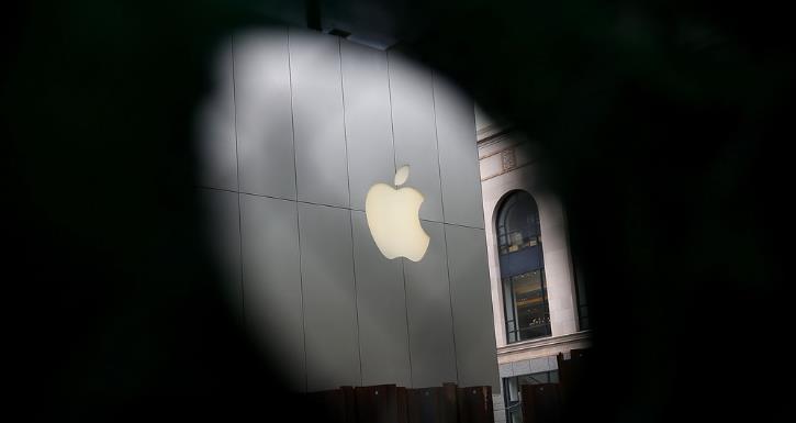 ##美巨头市值蒸发3200亿！华为突然宣布重大决策？网友：大快人心！