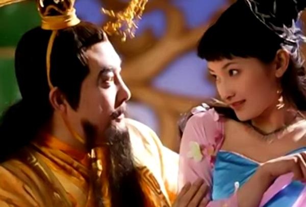 吴昕▲吴昕背着我们演了多少戏？别只知道《亮剑》，图4才是颜值巅峰