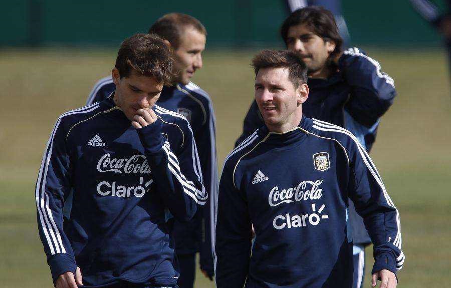 梅西|最懂梅西之人宣布退役！生涯收获19座冠军，跟梅罗都做过队友！