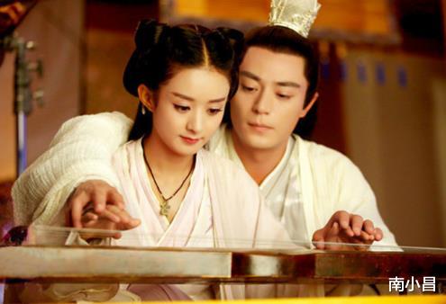 流量明星@口碑炸裂，仅播出两集便创下9.2的超高评分，这部网剧必将大火