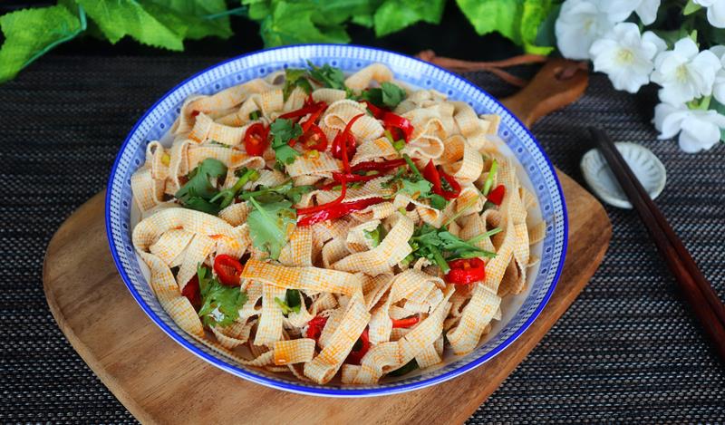 豆腐|三伏天，吃肉不如吃它，2元一大盘，清热止汗，天天吃也不长胖！