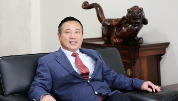 众泰|年亏百亿，又一车企“凉了”？老板套现离场，手下公司面临破产