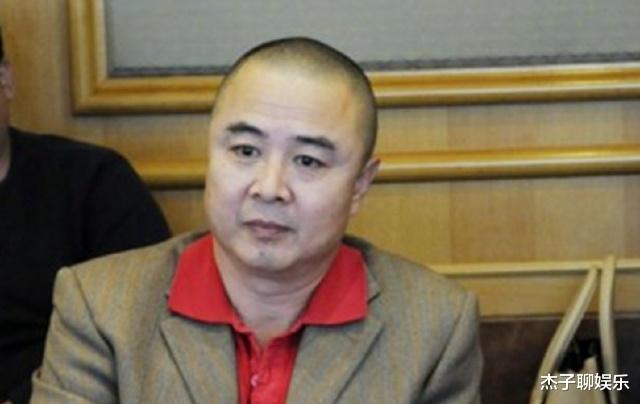 徐少华|“最帅唐僧”徐少华,巅峰时娶“丑妻”,婚姻37年,恩爱如初