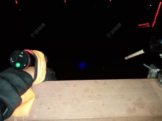 饵料|雨天垂钓---钓鱼人的浪漫情