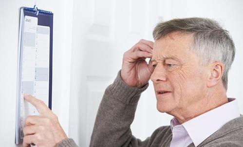 脑梗|晚上睡觉时，身体3处发麻，身体或“警告”你脑梗要来了，别大意