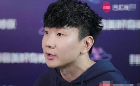 肖战@肖战新歌破记录引爆的乐坛怪象：流量当道，实力派难出头