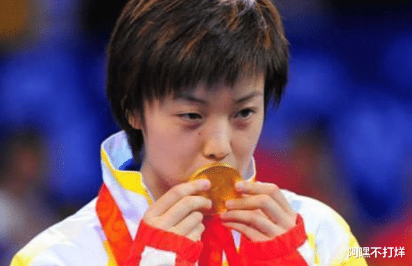 迈克尔·乔丹|世界体坛这五人不服不行！没有胜率的张怡宁，三连冠随意拿的乔丹