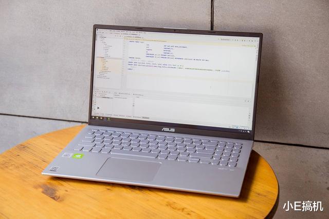 |华硕VivoBook15s一个月上手体验:大屏幕轻薄本,游戏办公两齐全