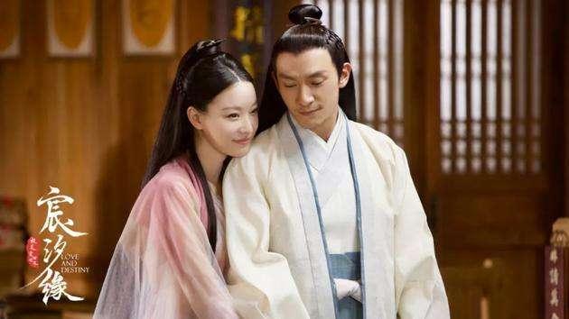 Angelababy|杨颖片酬降至2-3线艺人价格，如今坦言很失望