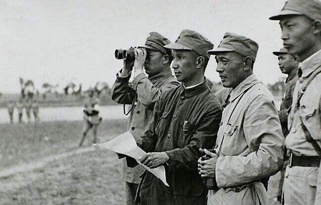 粟裕大将|主席认可的“五虎上将”，除了彭林刘3位元帅，还有哪两位？