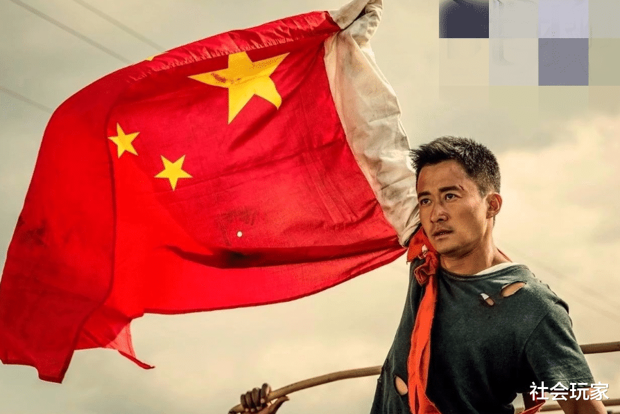 吴京|吴京非洲“干儿子”，爆红后开宾利炫富，如今却成这样