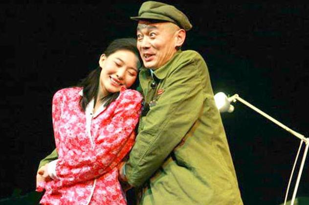 历史揭秘|1954年，一战斗英雄升任师长，为何上任途中被省委书记逮捕？