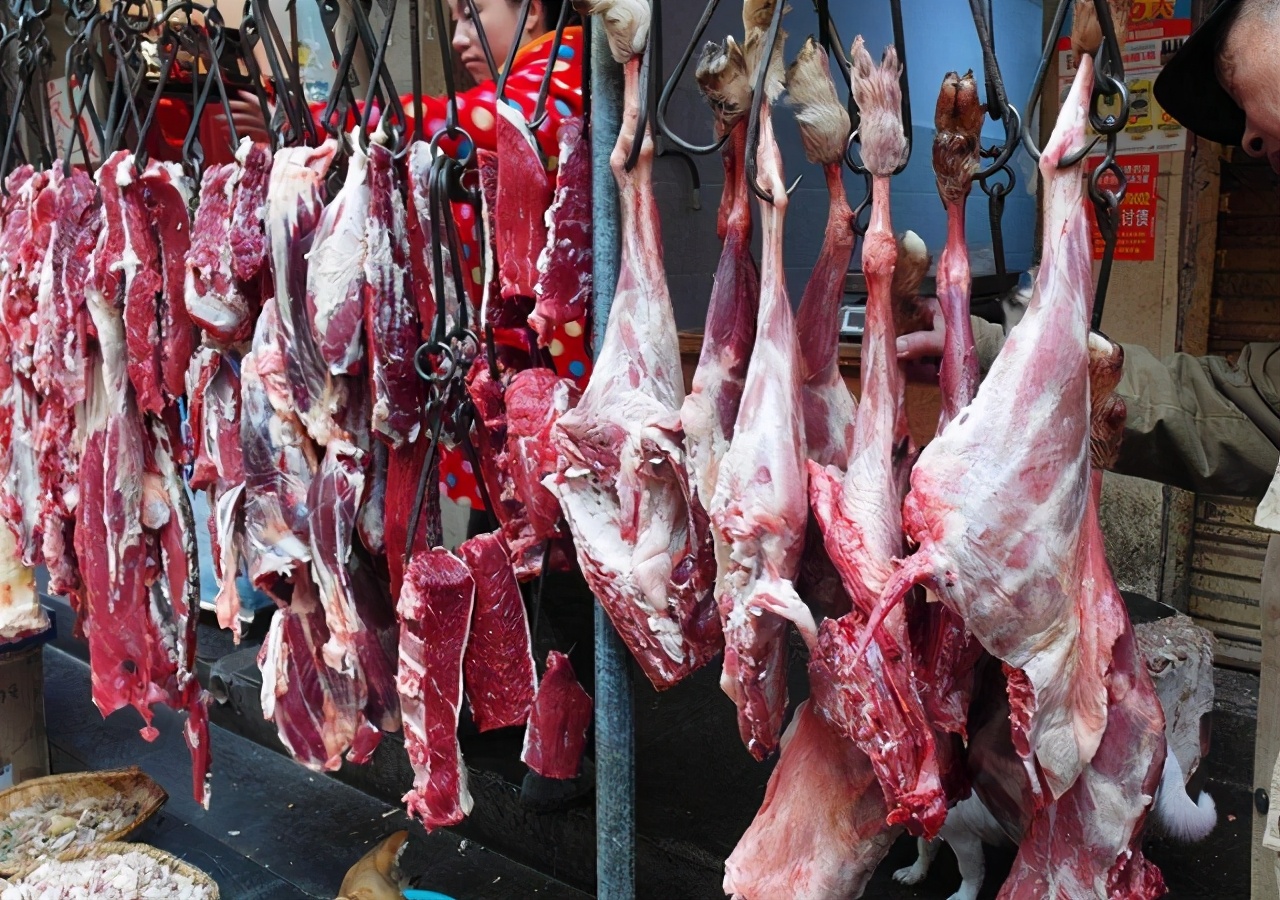 羊腿|买羊腿肉，挑前腿好还是后腿好？差距可大着呢，不懂别瞎买！