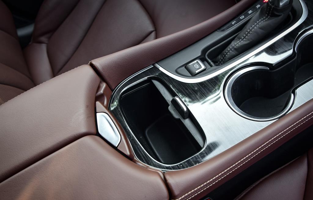 本田CRV|看了本田CRV,最后花18万提辆别克昂科威,车主:我只想说句实话