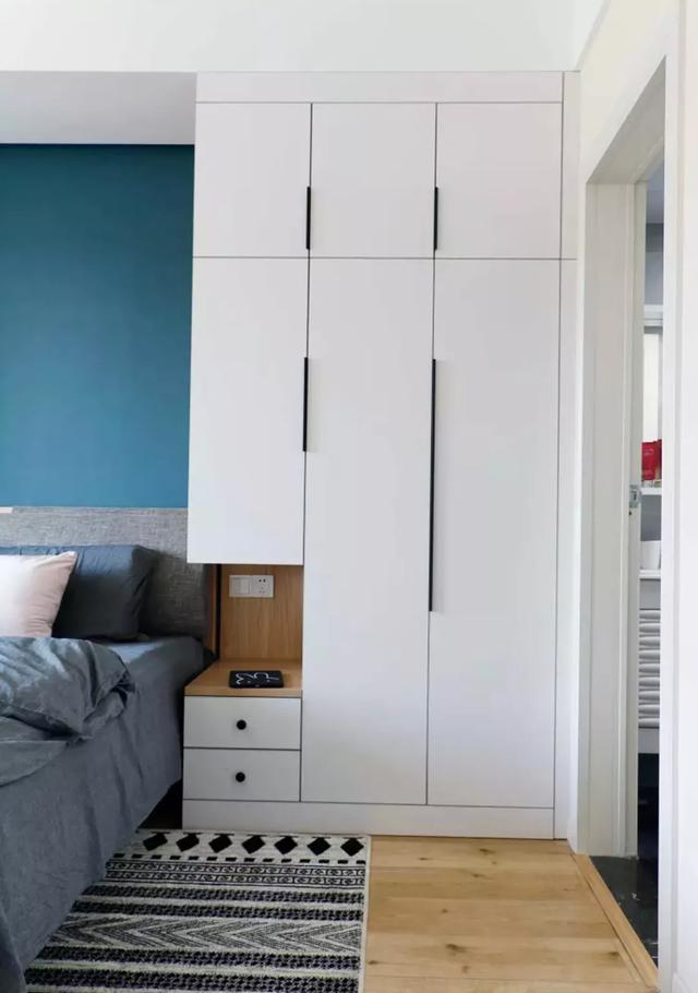 |衣柜也可以撞色，颜色撞得对，衣柜也可以很美