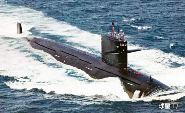 核潜艇|中国最“牛”核潜艇,先进技术独步全球,造价堪比辽宁舰