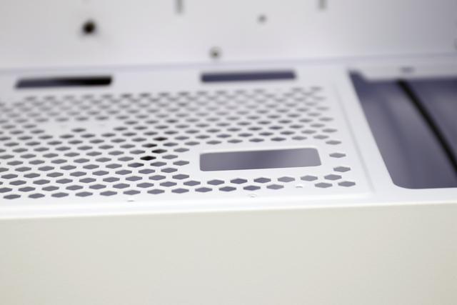 固态硬盘|随心配简单装,先马易大师上手开箱体验