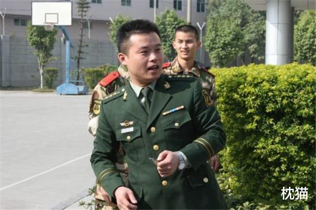 珠江|跳江救人而不幸牺牲的郑益龙，妻子被特招入伍，授少校警衔