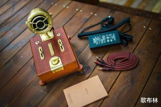 |复古雅致的好声音：巫喀秋莎桌面HiFi音响体验