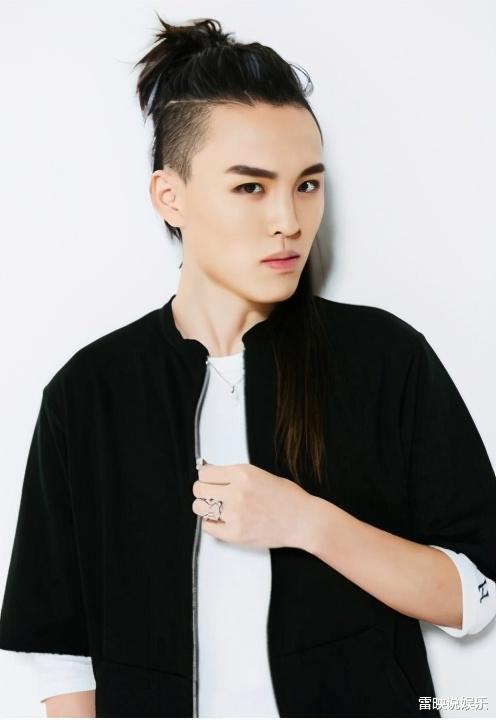 张玮|他曾是“歌坛怪才”，疑与那英不合而销声匿迹，如今现状令人唏嘘