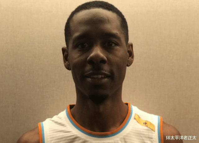 新疆男篮|CBA诡异一战诞生!最大分差47分,三分球19中1,球迷暴怒:真恶心!