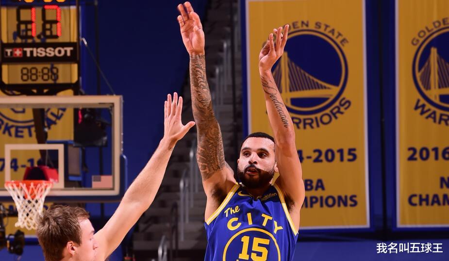 勇士队|勇士憾负快船原因揭晓！球迷揭开扎心内幕：泰伦卢就看穿了