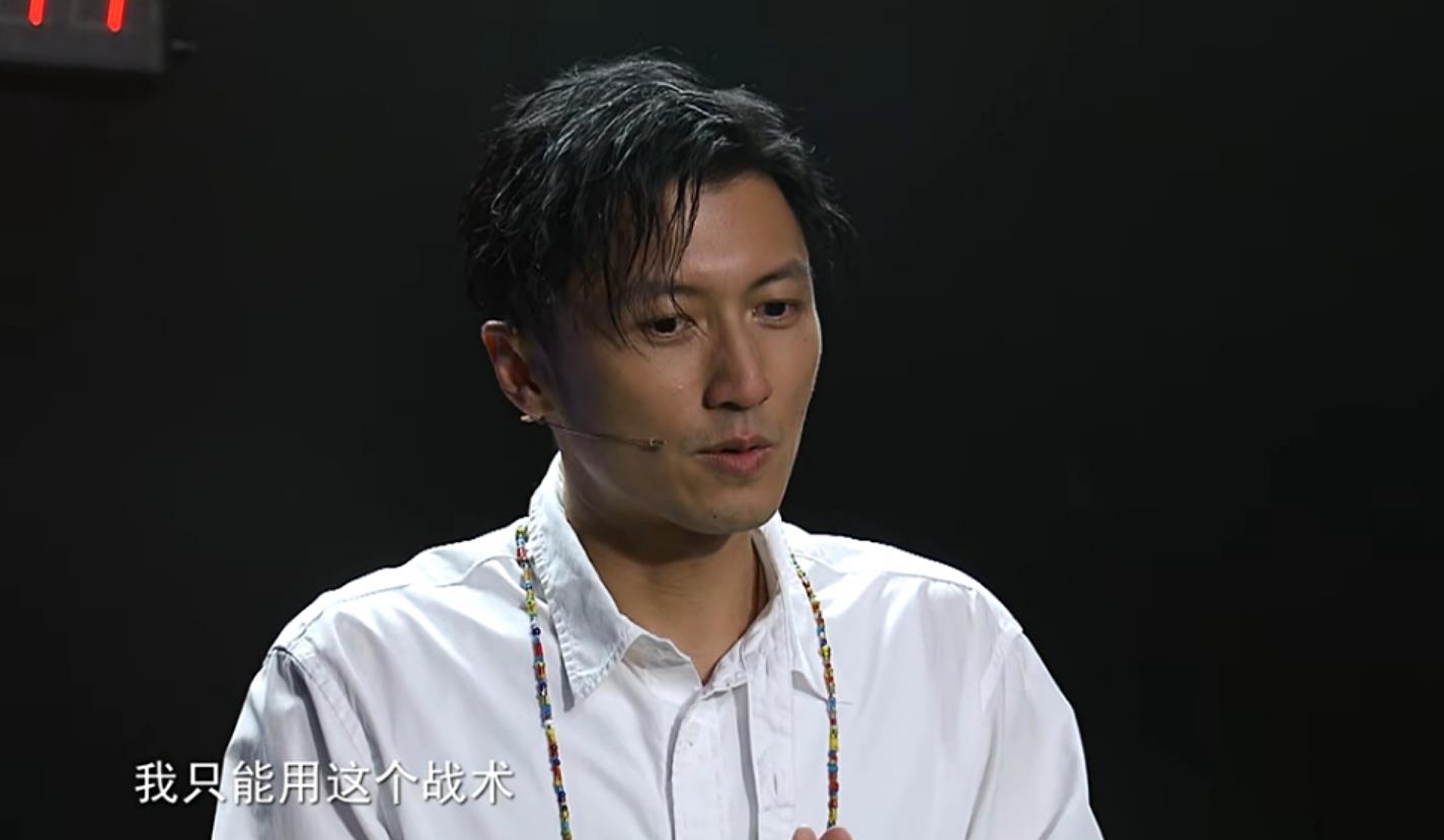 李健|中国好声音：这样会不会“捧杀”单依纯？她只有18岁，幸好有李健