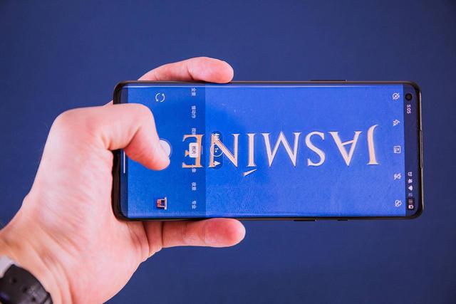 『互联网金融』新机一加8 Pro超广角体验：超高素质成像，打开新视野的大门