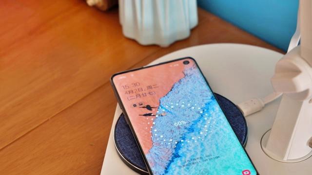 三星galaxy s10▲三星终于觉醒,512GB+2K曲屏+1200亮度,跳水2930!