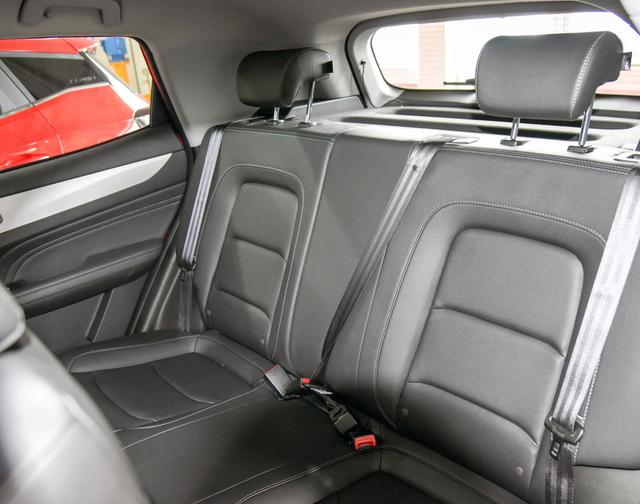 「SUV」终于要上市，预售价不足6万，车宽1831mm，这款SUV很适合家用代步