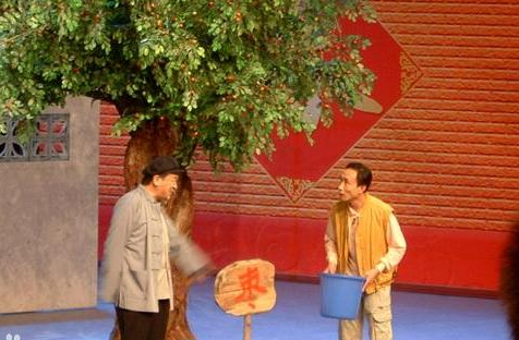 马未都|马未都的娟狂,淘汰一个春晚小品,促使另一个小品突破春晚纪录