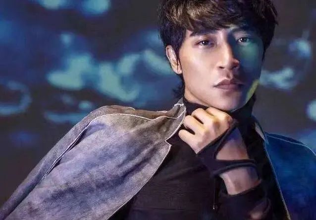 『陈志朋』小虎队中，陈志朋真的活成最差的那个？看看真实情况