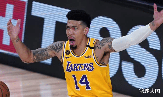 湖人队|詹姆斯拒绝出场！湖人也同意了，豁出去了啊