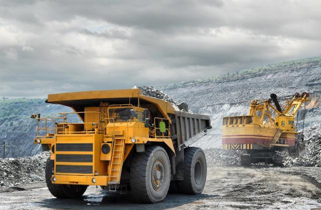 澳洲|巴西火上浇油！对华出口价格多次降价，澳洲：不给我们留活路？