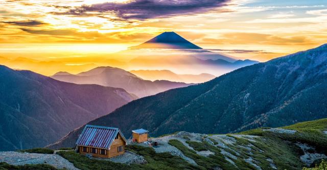 生肖|9月底，家运走高，事业翻身，4生肖熬走了穷苦日子，迎接好生活