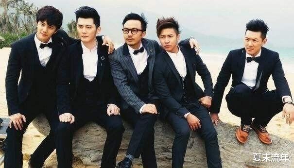 『汪涵』为什么何炅开始接很多真人秀节目，而汪涵却只有《天天向上》呢？