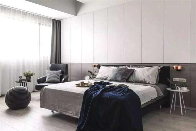 ##传统的石膏线太老土，现在流行这种“窄框线”，款式多，价格低